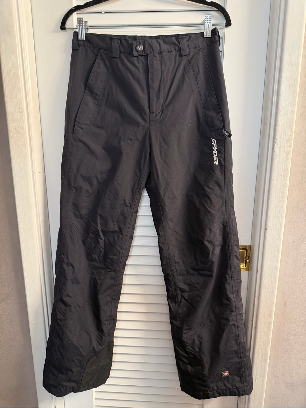 Women’s SPYDER Size 6 Insulated Black Sli Pants. Warm & Waterproof